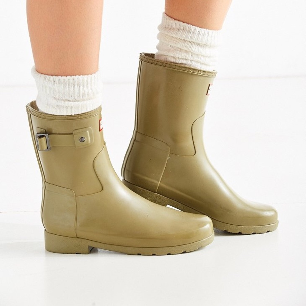Hunter refined boots - short gloss in olive green